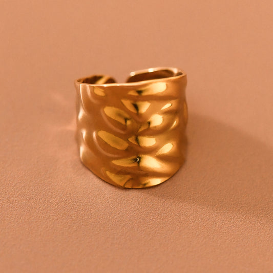 18K Gold Plated Stainless Steel Textured Band Ring – 8016